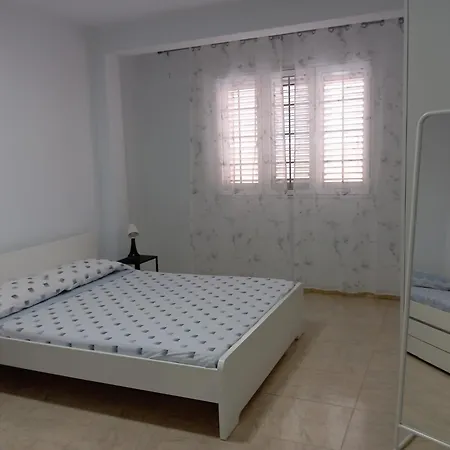 Holiday home Aeropuerto 1